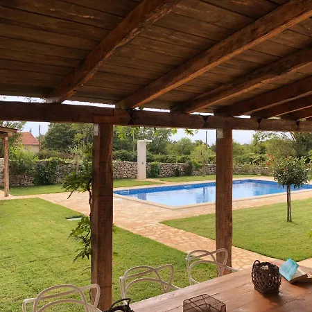 Renovated Stunning Stonevilla With Pool Villa