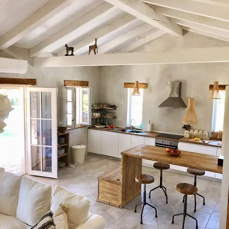 Renovated Stunning Stonevilla With Pool * Okreti